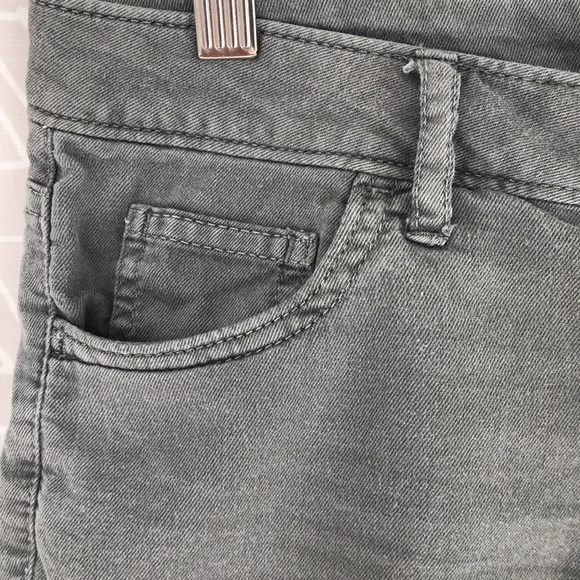 Aerie soft Denim Short - Picture 3 of 7